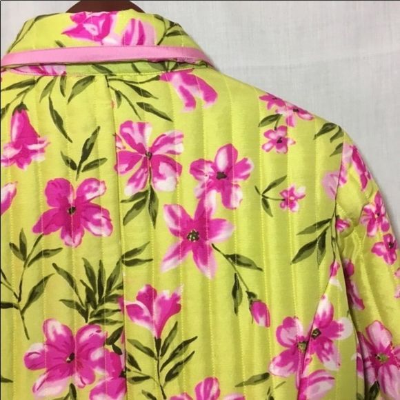 Silkland Quilted Silk Floral Jacket - Picture 5 of 7